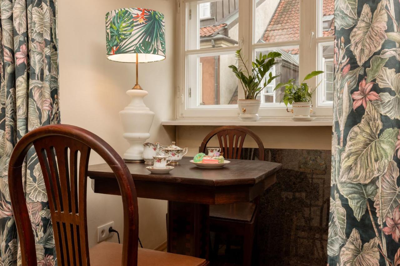 Atmospheric Apartment Next To Warsaw Old Town Square By Noclegi Renters Exterior foto